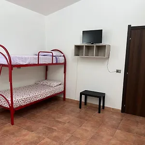  Alloggio per agriturismo Su Tasuru